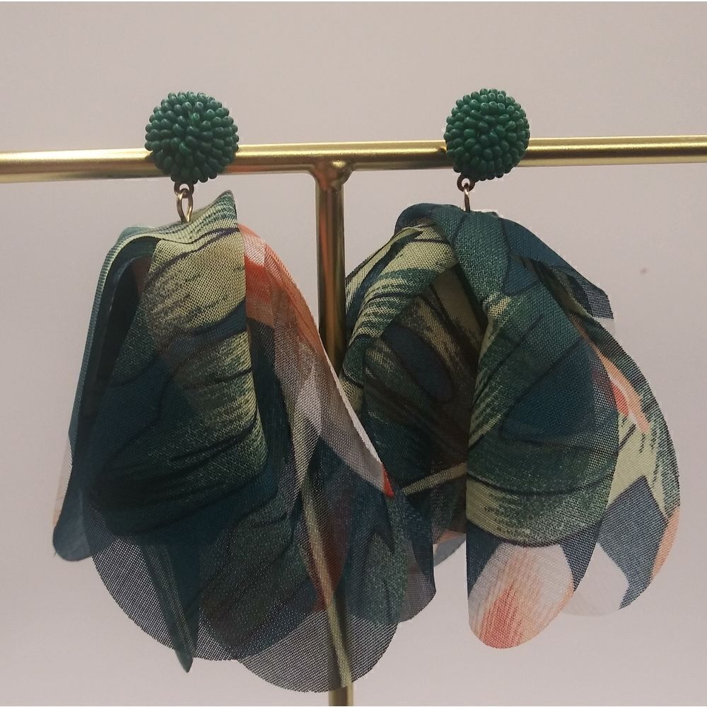 New Lulu's tropical fabric earrings